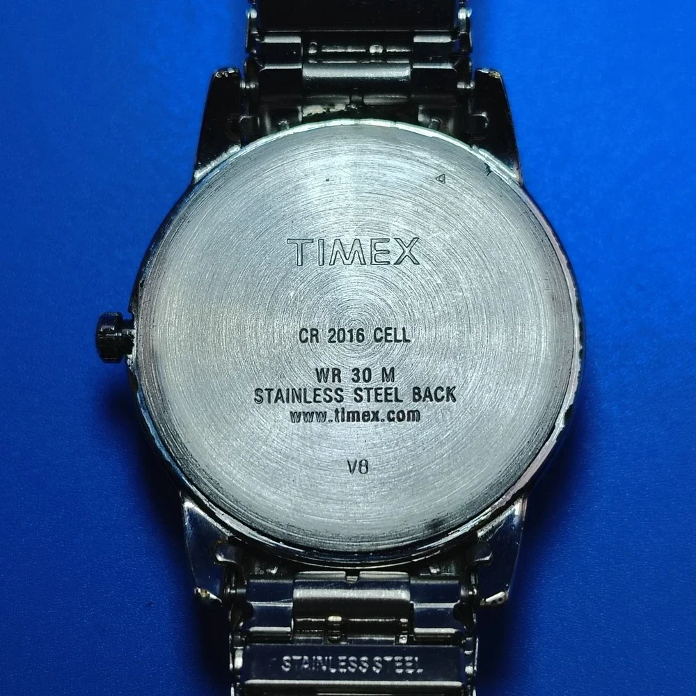 Vintage 2003 Timex Indiglo Easy Reader Date 35mm Mens Quartz Watch‎ Stretch Band